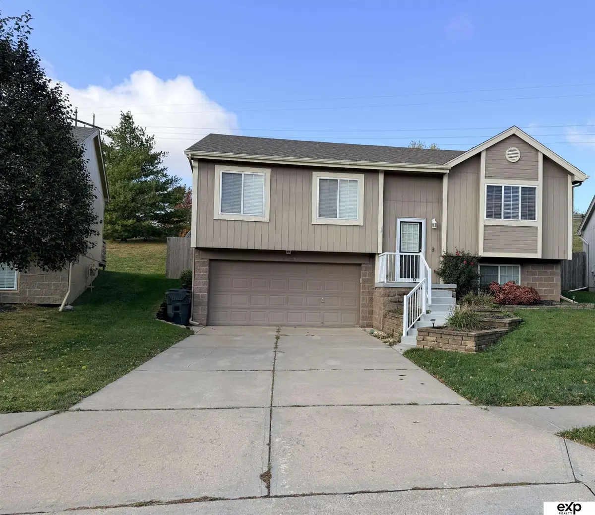 17228 Taylor Street, Omaha, NE 68116 - Image #1
