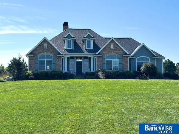 15380 Bobwhite Trail, Crete, NE 68333