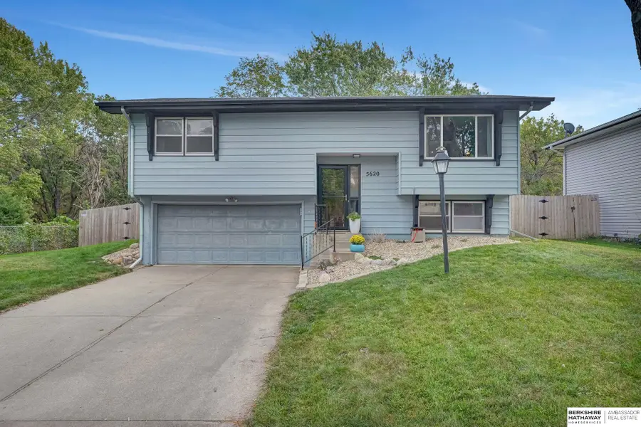 5620 S 42nd Street Court, Lincoln, NE 68516 - Image #2
