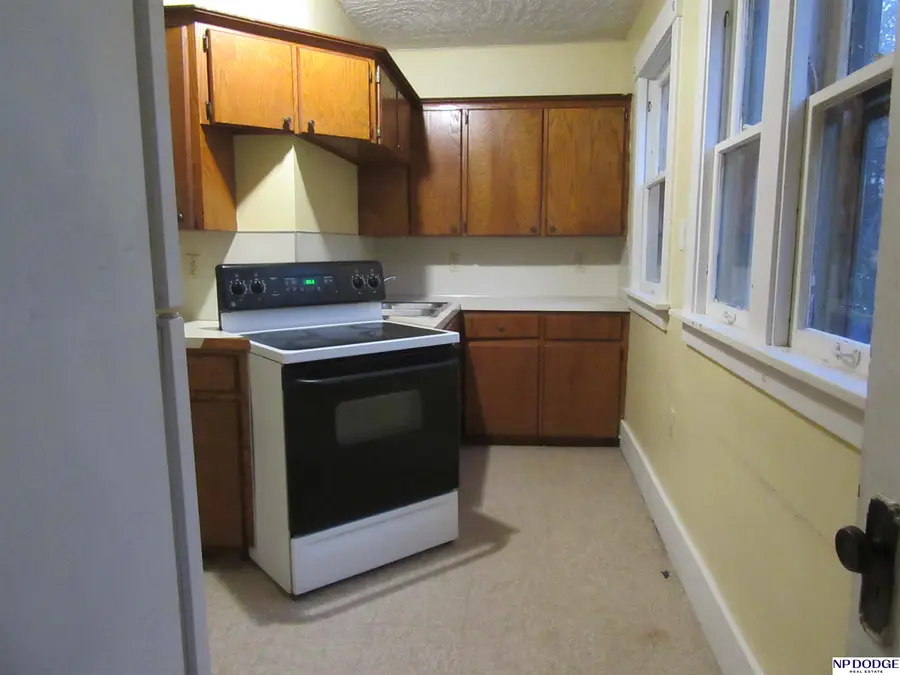 6306 N 33rd Street, Omaha, NE 68111 - Image #3