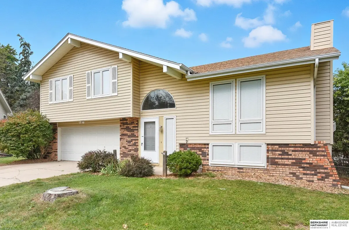 2118 N 125th Circle, Omaha, NE 68164 - Image #1