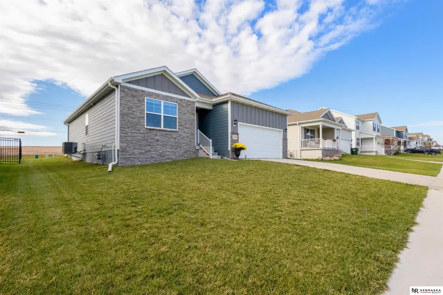 11606 S 191st Avenue, Gretna, NE 68028 - Image #2