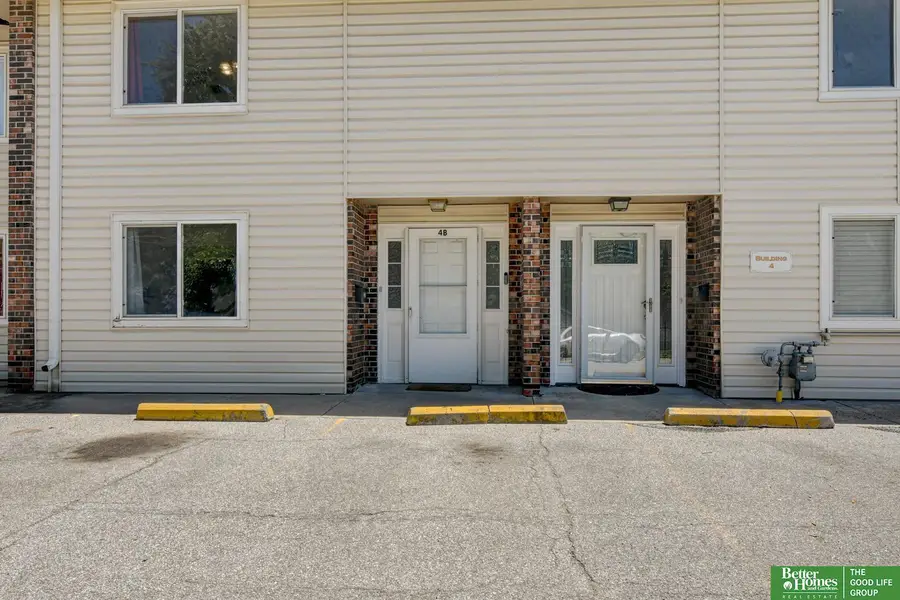 1120 Delmar Street #4B, Papillion, NE 68046 - Image #2