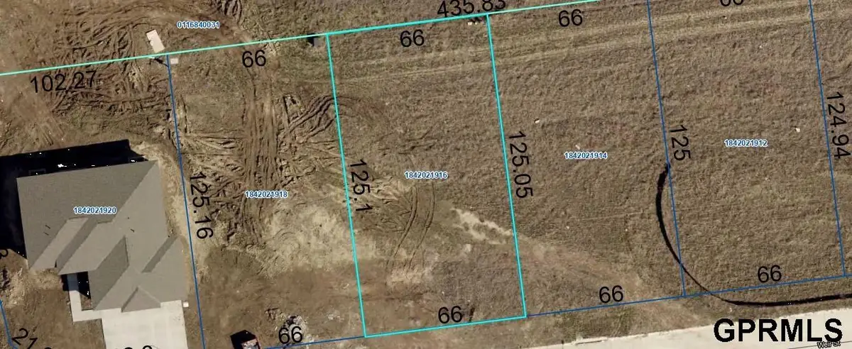 19942 Weir Street, Omaha, NE 68135 - Image #1