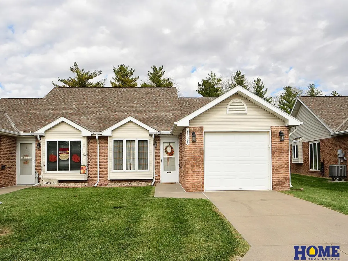 2502 Hollyhock Circle #2, Lincoln, NE 68521 - Image #1
