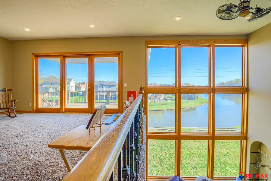 4806 Lakeside Circle, Papillion, NE 68133 - Image #3