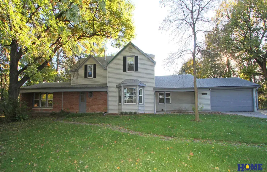 5202 S Coddington Avenue, Lincoln, NE 68523 - Image #2