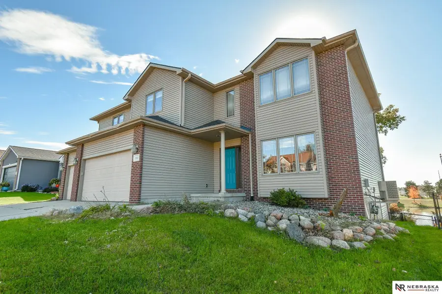 2845 O'hanlon Drive, Lincoln, NE 68516 - #2