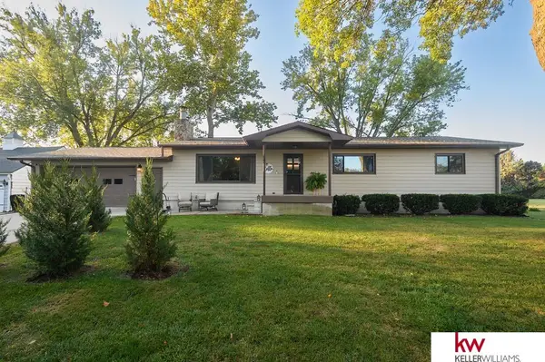 803 6th Street, Edgar, NE 68935