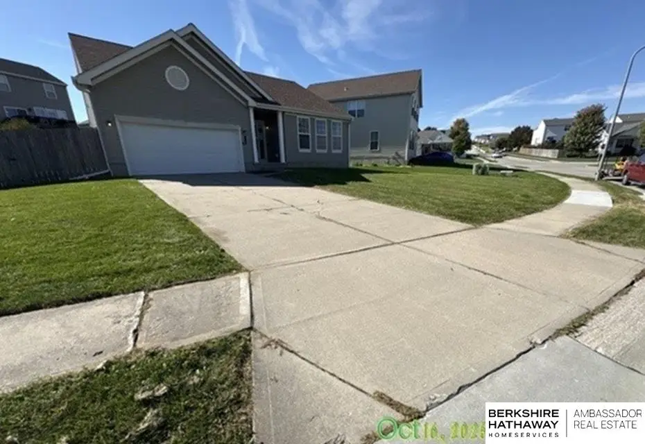 7766 N 106th Street, Omaha, NE 68122 - Image #1