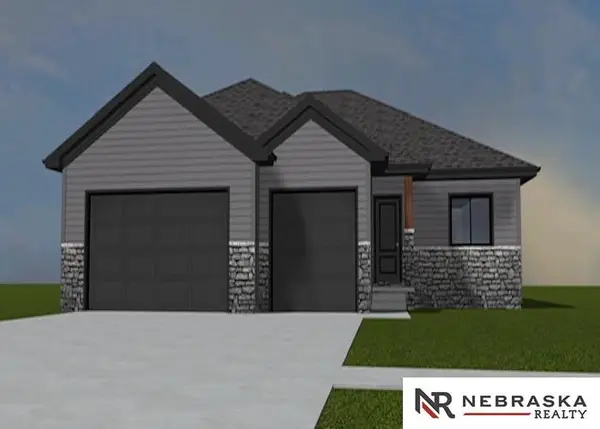 8050 Ephraem Place, Lincoln, NE 68516