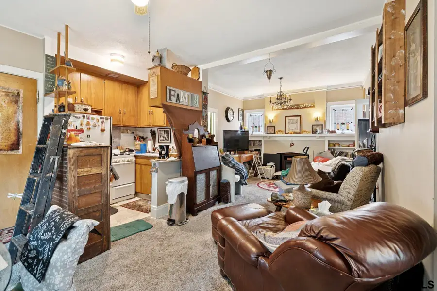 1738 S 32nd Avenue, Omaha, NE 68105 - Image #3