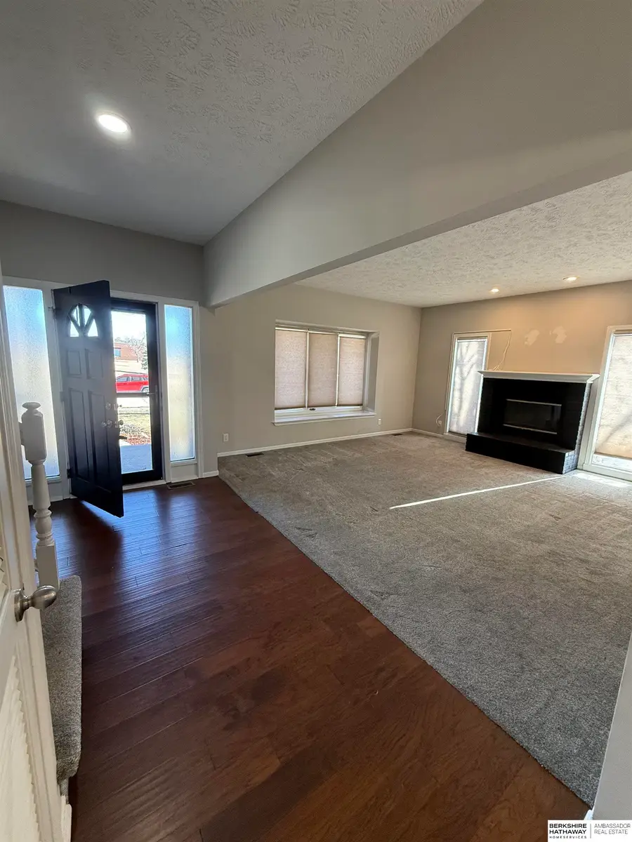 110 Fleetwood Drive, Papillion, NE 68133 - Image #3