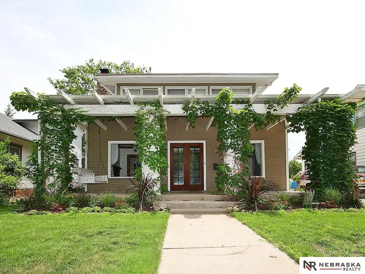 810 S 35th Street, Lincoln, NE 68510 - Image #1