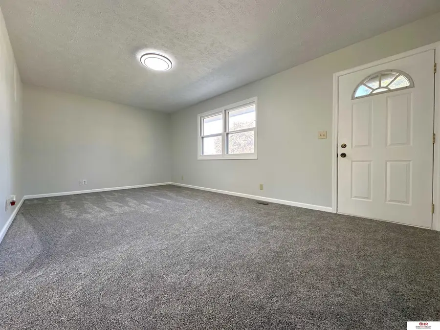 325 Nelson Street, Lincoln, NE 68521 - Image #3