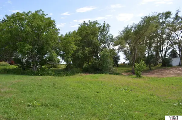 1859 Lake Ridge Drive, Plattsmouth, NE 68048