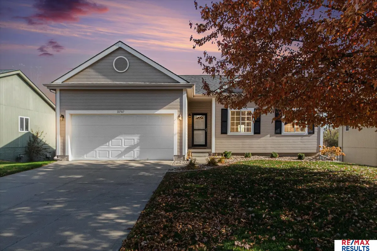 10707 Winding River Drive, Bellevue, NE 68123 - Image #1