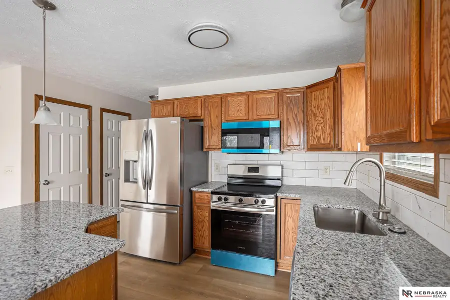 912 N 26th Street, Beatrice, NE 68310 - Image #2