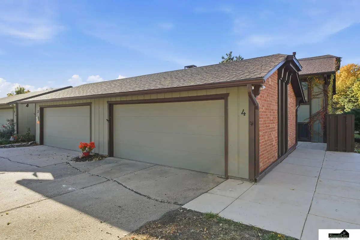 7300 South Street #4, Lincoln, NE 68506 - Image #1