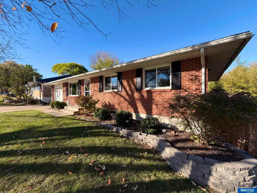 1236 Argyll Place, Lincoln, NE 68512 - Image #2