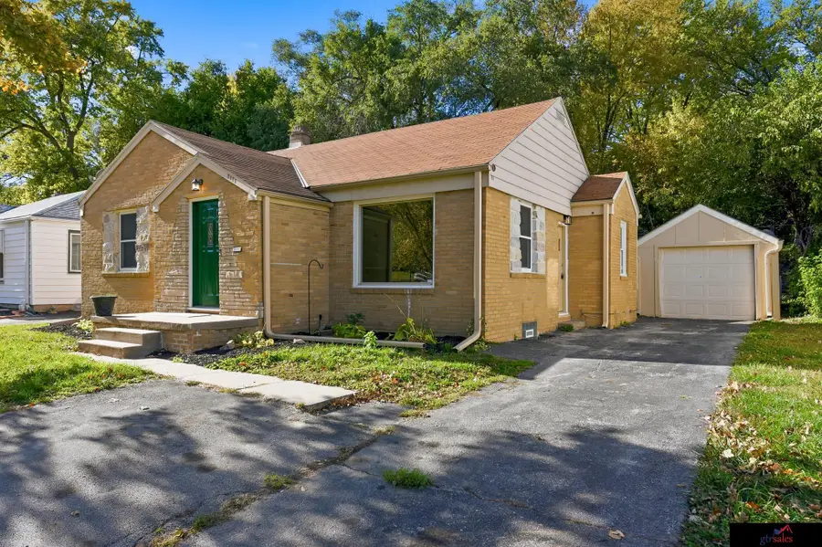 3454 Martin Avenue, Omaha, NE 68112 - Image #2