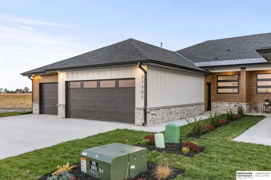 27505 Heron Street, Valley, NE 68064 - Image #3