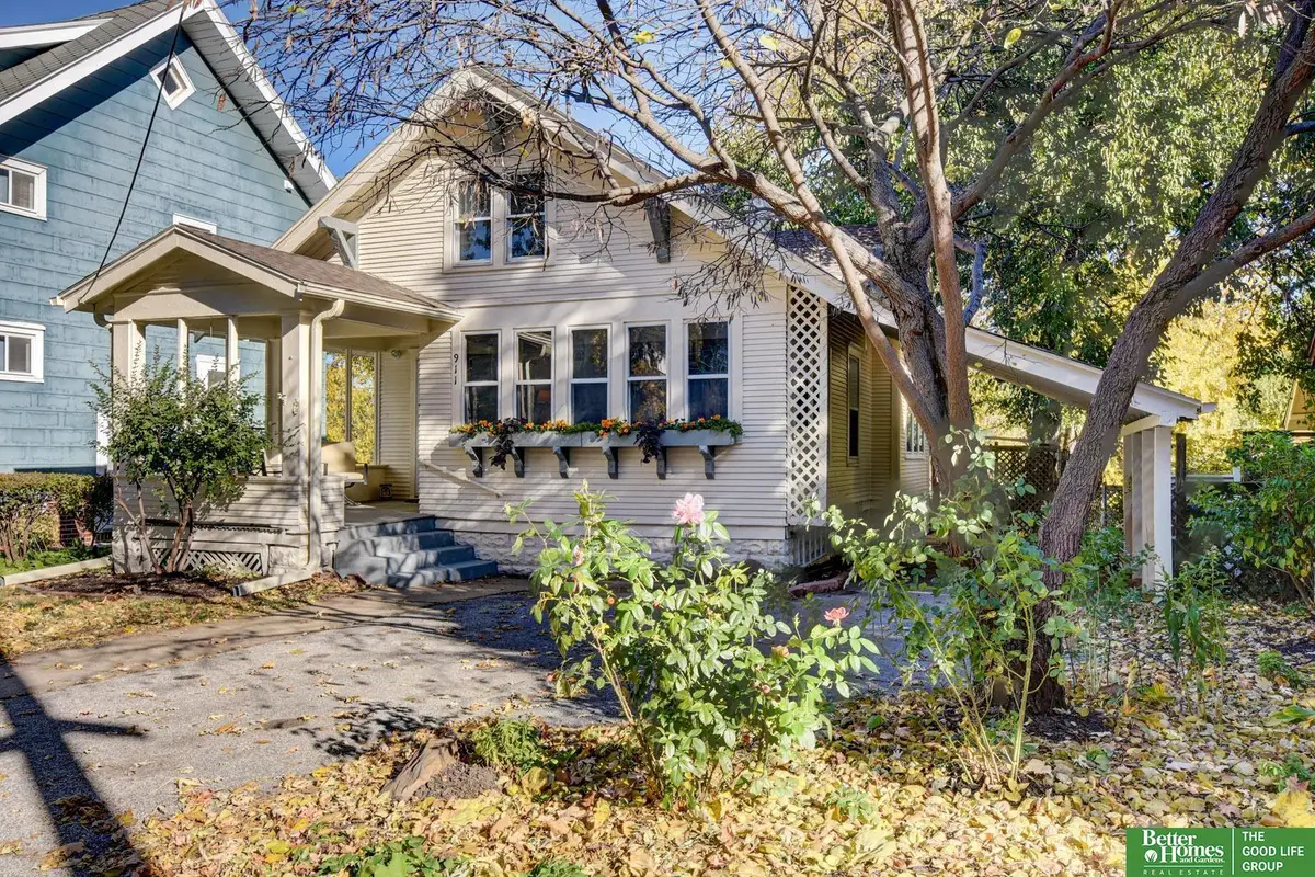 911 N 50 Street, Omaha, NE 68132 - Image #1