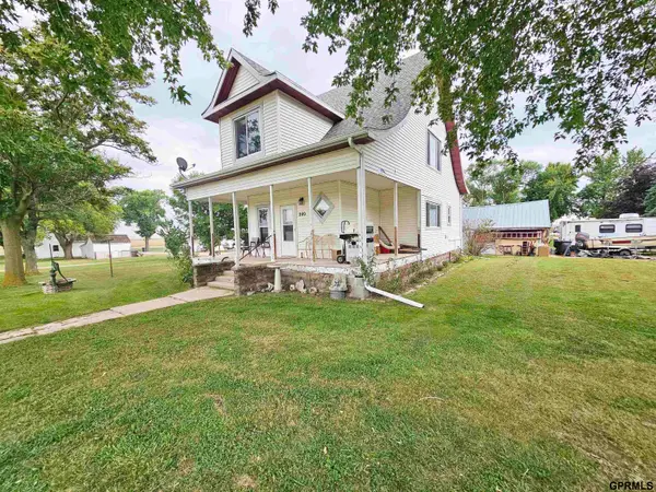 200 E Harvard Avenue, Clay Center, NE 68933