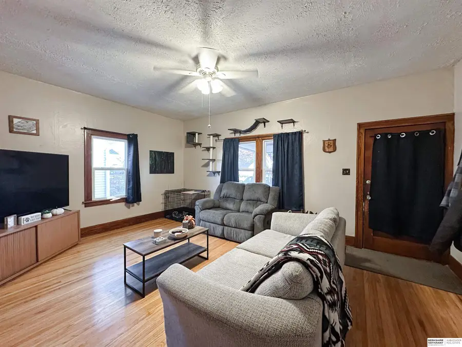 730 W 10th Street, Fremont, NE 68025 - Image #3