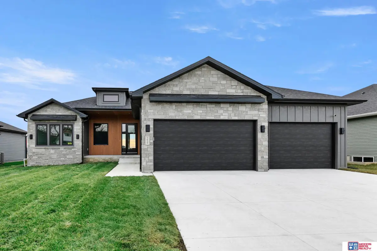 3639 Wilderness Hills Boulevard, Lincoln, NE 68516 - Image #1