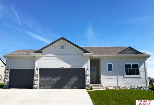 11158 Grebe Street, Omaha, NE 68142