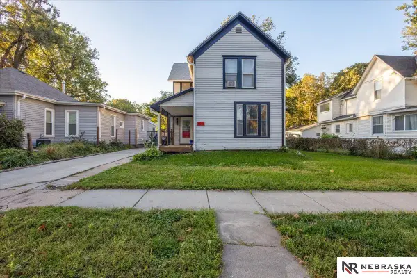 1801 Euclid Avenue, Lincoln, NE 68502