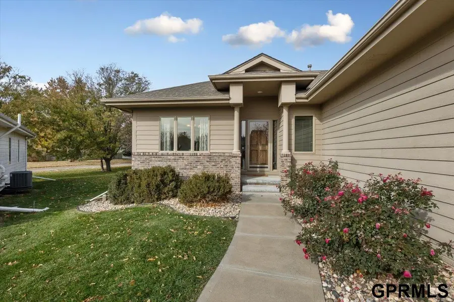 14614 Berry Circle, Omaha, NE 68137 - Image #3