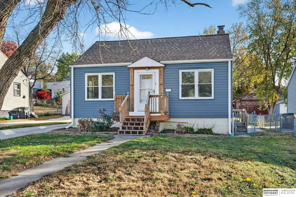 6251 S 41st Avenue, Omaha, NE 68107