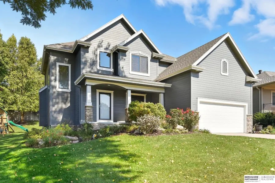 18424 Howard Street, Elkhorn, NE 68022 - Image #2