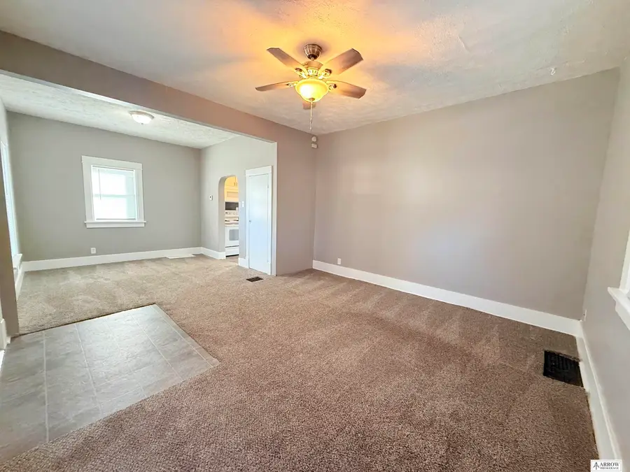 6521 Logan Avenue, Lincoln, NE 68507 - Image #2