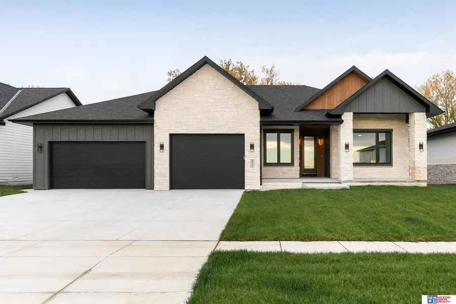 3650 Wilderness Hills Boulevard, Lincoln, NE 68516 - Image #3