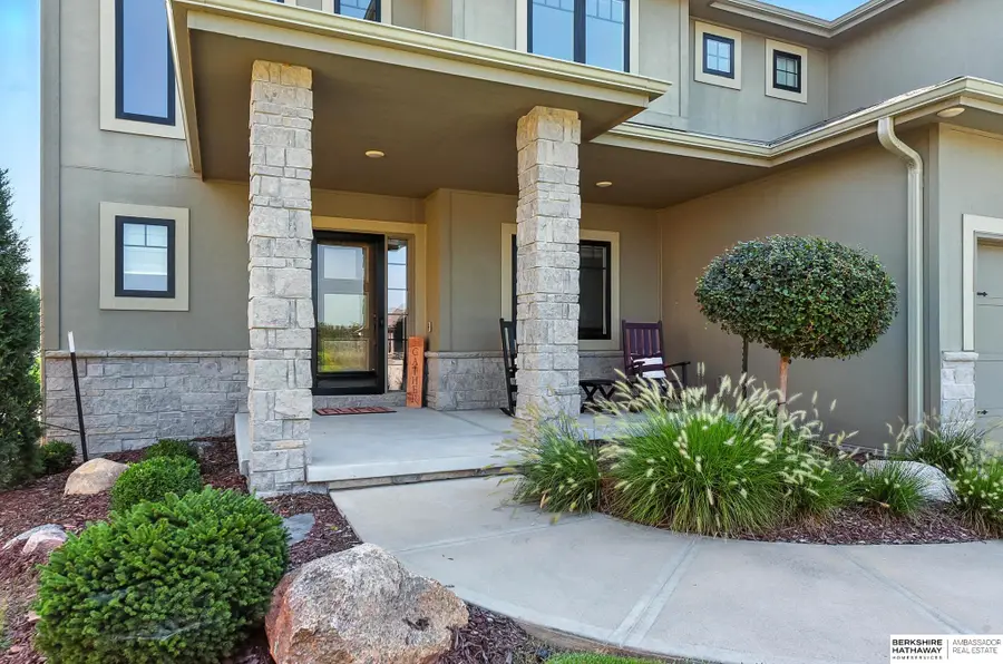 7320 Leawood Circle, Papillion, NE 68046 - Image #3