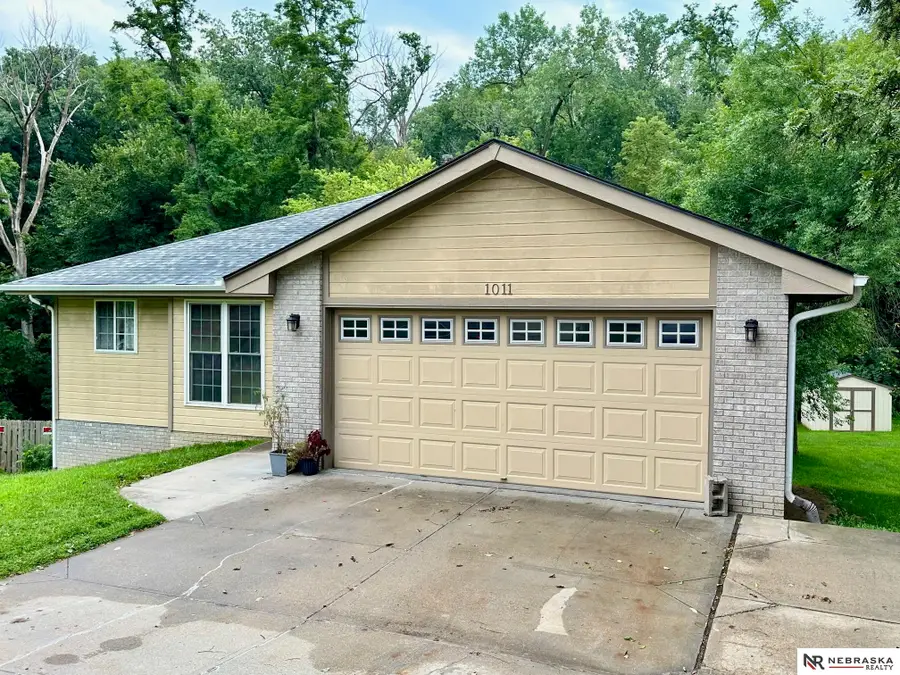 1011 Bradford Drive, Plattsmouth, NE 68048 - Image #3