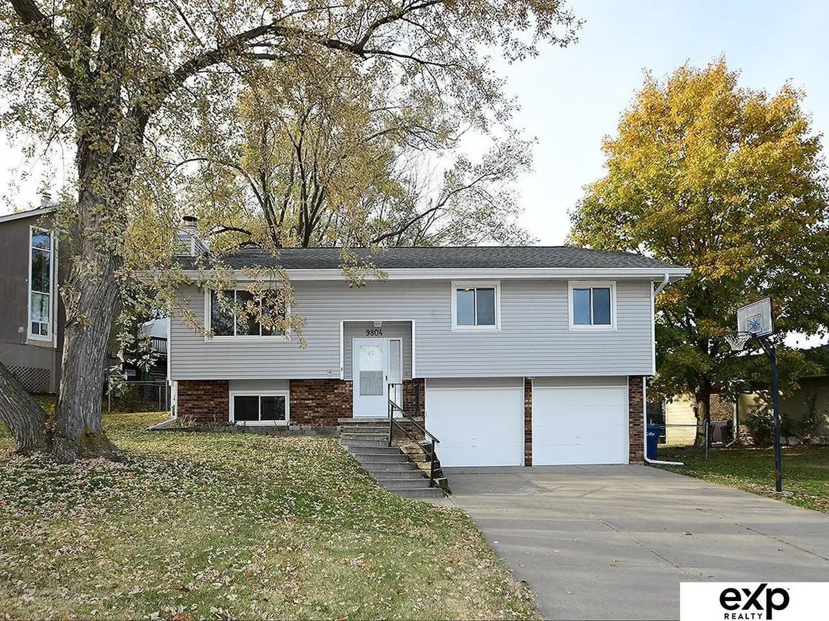 9804 S 20th Street, Bellevue, NE 68123 - Image #1