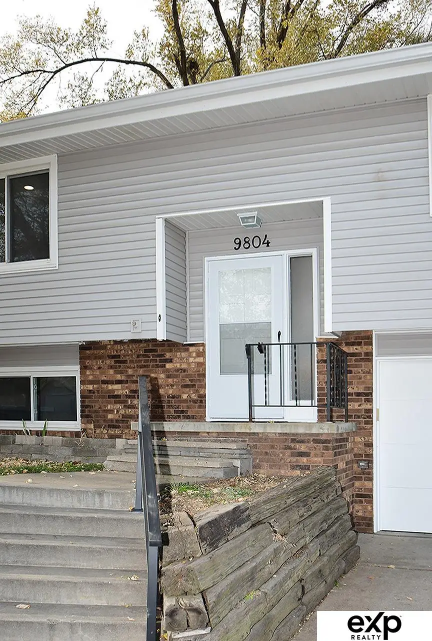 9804 S 20th Street, Bellevue, NE 68123 - Image #3