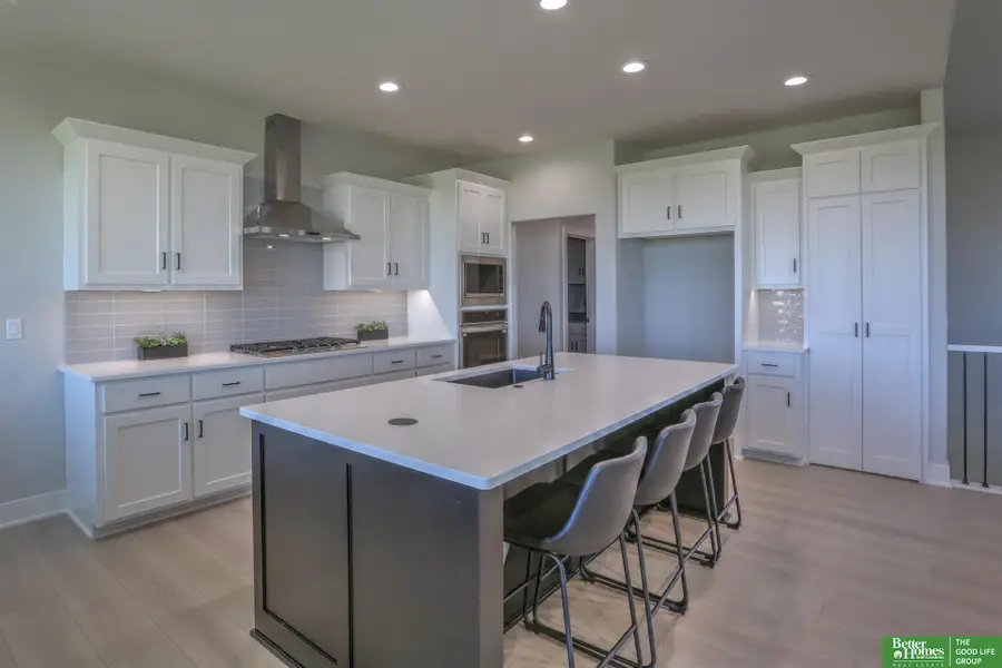 5402 N 213th Street, Elkhorn, NE 68022 - Image #3