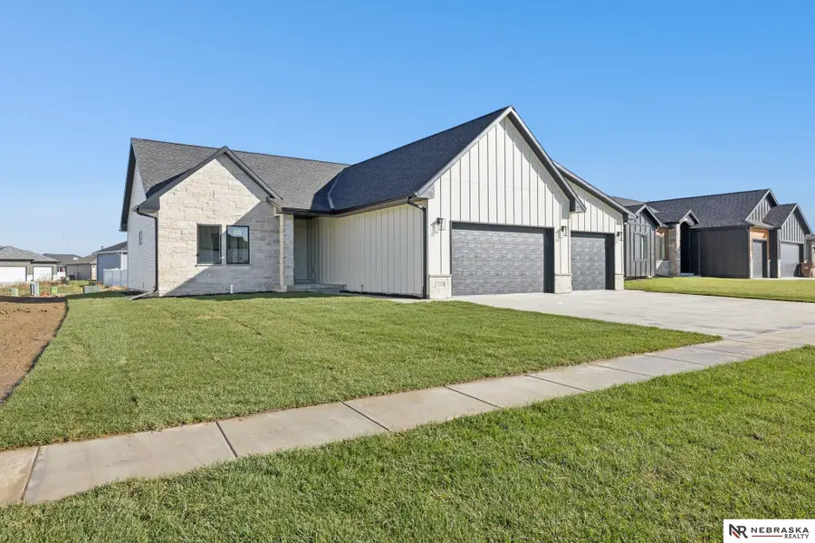7320 Augustine Avenue, Lincoln, NE 68516 - Image #3