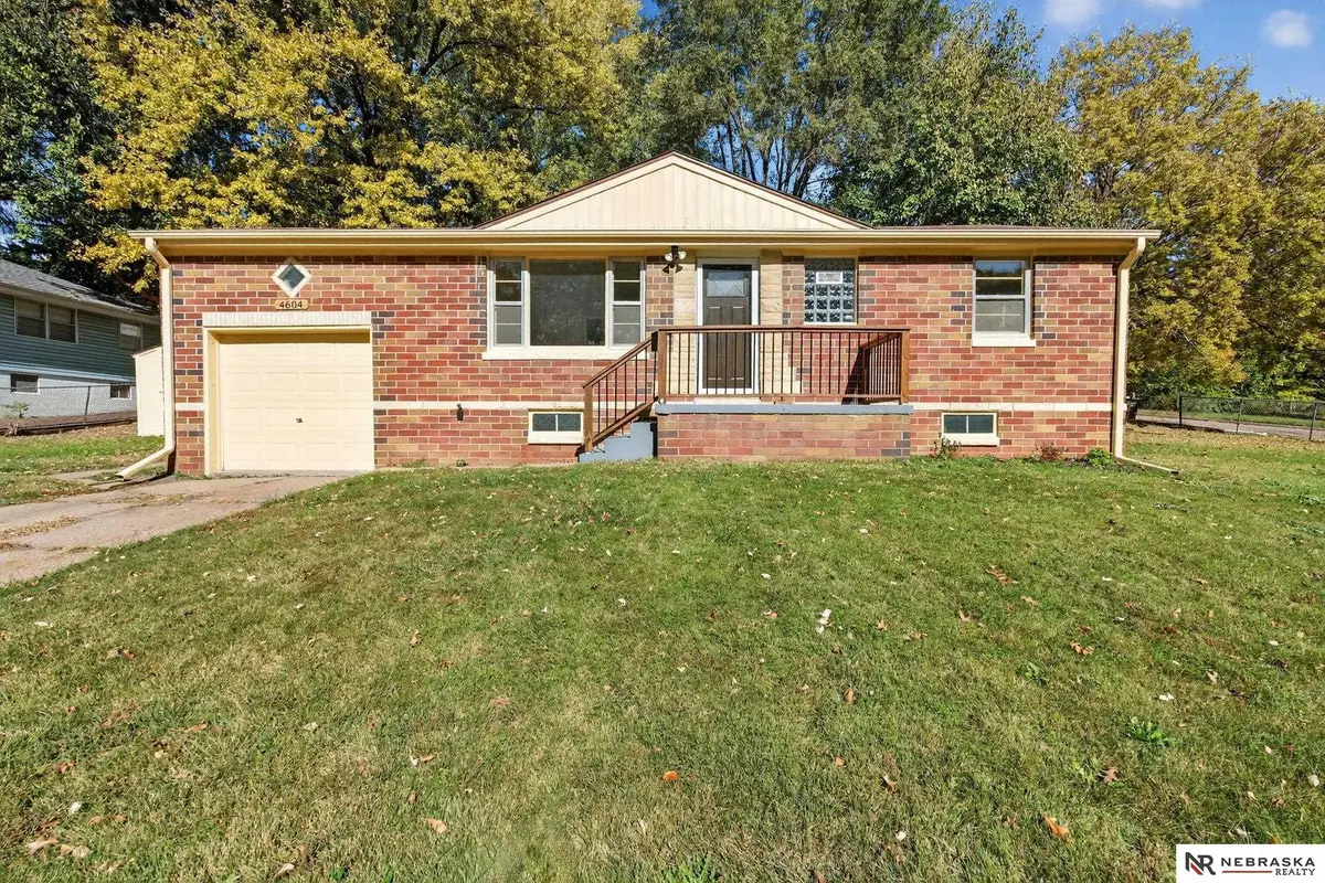 4604 Saratoga Street, Omaha, NE 68104 - Image #1