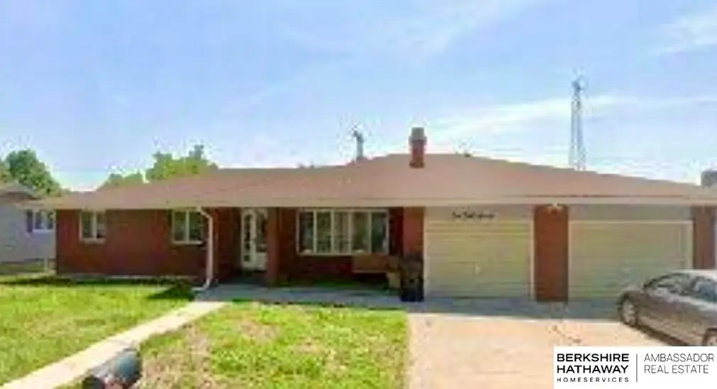 157 Washington Street, Tecumseh, NE 68450 - Image #1