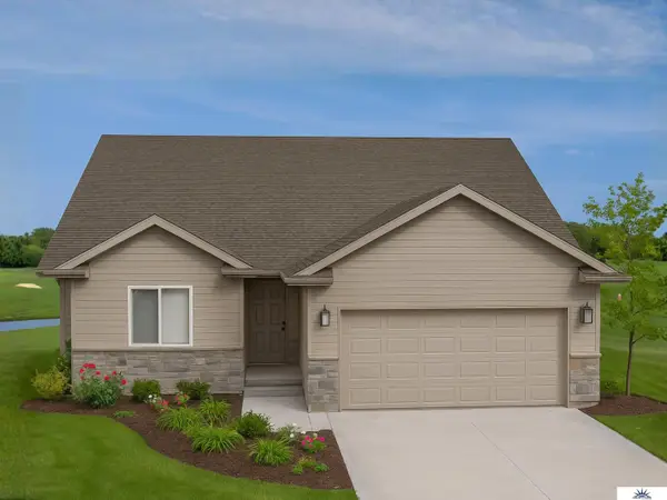 2915 Lakeside Drive, Plattsmouth, NE 68048