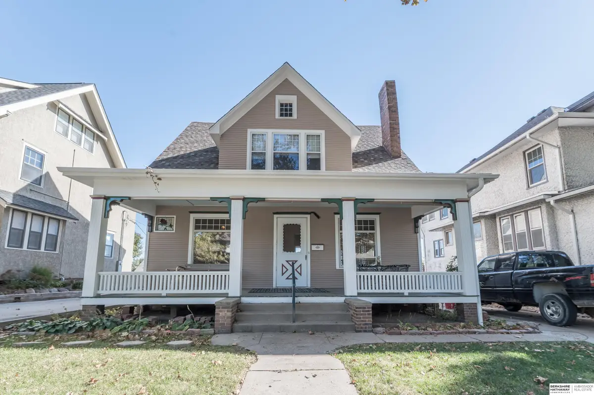 2325 Hanscom Boulevard, Omaha, NE 68105 - Image #1