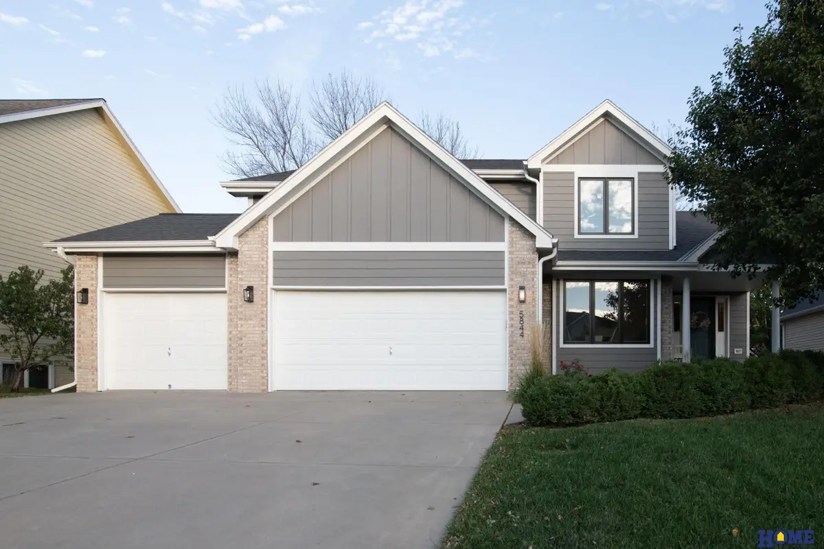 5844 S 91st Street, Lincoln, NE 68526 - Image #1