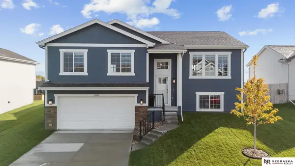 11001 Sheffield Street, Omaha, NE 68142