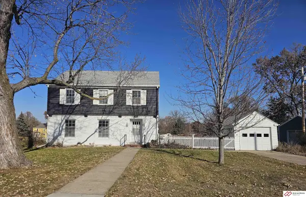 808 Garfield Street, Beatrice, NE 68310